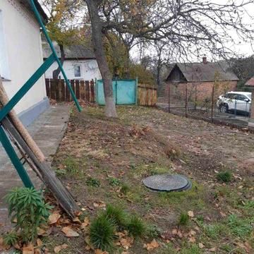 Продам будинок військове містечко