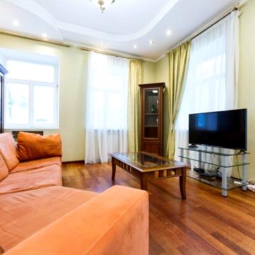 Kyiv Sheich&amp;#039;s Apartment