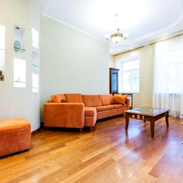Kyiv Sheich&amp;#039;s Apartment