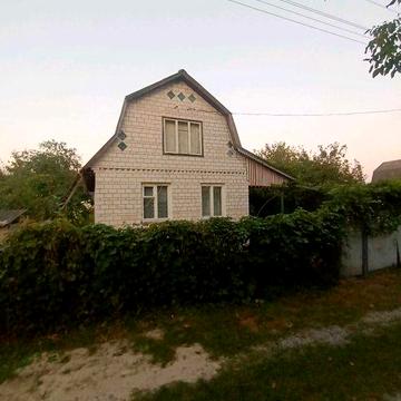 Продам власну дачу 70 км від Києва , село Марківці , с/т."Берізка",