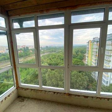 Продається видова квартира на річку ЖК Зелений двір