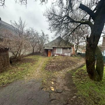 Продам 4 кімнатну квартиру на землі на Псільській.