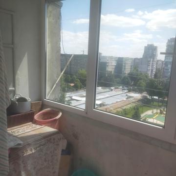 Зубрівська вул., 13