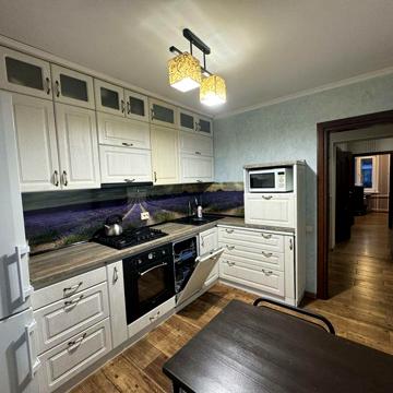 Продам 3-х кімнатну квартиру в центрі Ірпеня