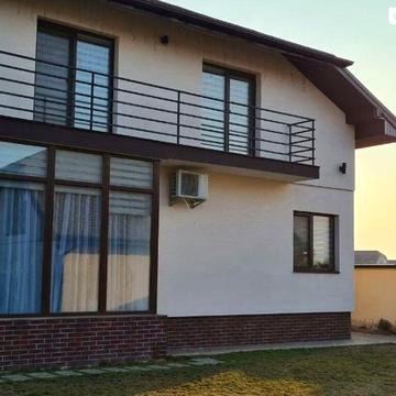 Продам затишний будинок