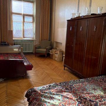 Продаж двокімнатної квартири Велика Васильківська,23