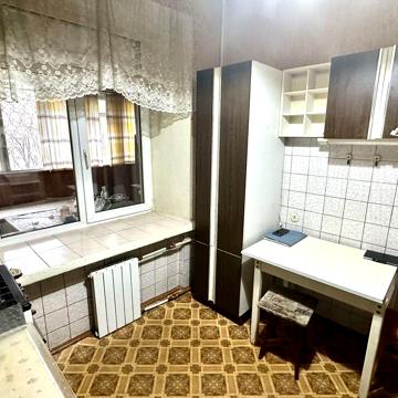 Продам 2к. квартиру З ТЕРАСОЮ проспект Берестейський 60 (Перемоги 60)