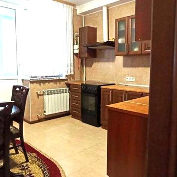 Продаж квартири 68 м2, Вітянська 1а, гарний ремонт, меблі, техніка.