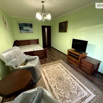 Довгострокова оренда 1к Квартира Довбуша Олекси вулиця