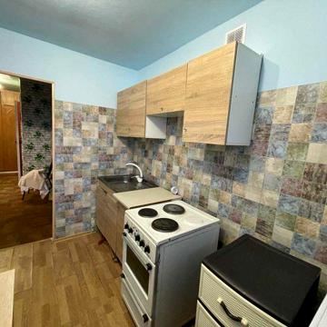 Продаю двухкомнатную квартиру на Пр.Мира и1