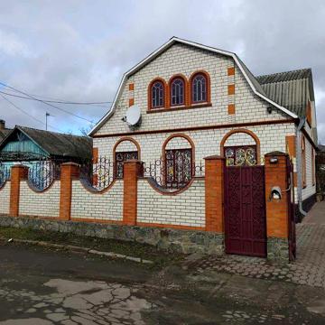 Продам будинок (9842)