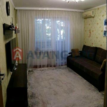 Продаж 3к Квартира Авраменка вулиця