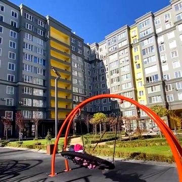 Однокімнатна квартира на низькому поверсі