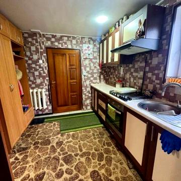 Продаж будинку заходь та живи