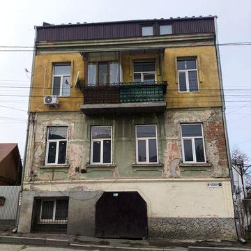 Продаж квартири у старому фонді вл. Маріупольська поряд Героїв Майдану