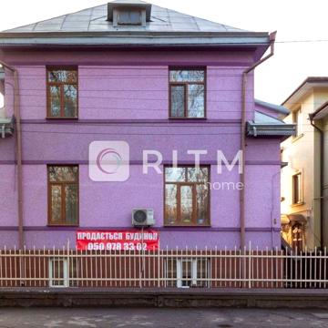 Продаж  будинку з ділянкою, 197,5 кв. м, на вул. Федьковича