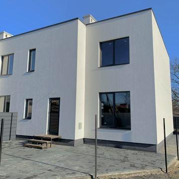 Квартира /таунхаус в м.Луцьк з власною прибудинковою територією 2,5сот
