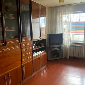 Продам двохкімнатну квартир