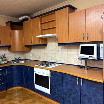 Продаж 3к Квартира Степана Бандери вулиця