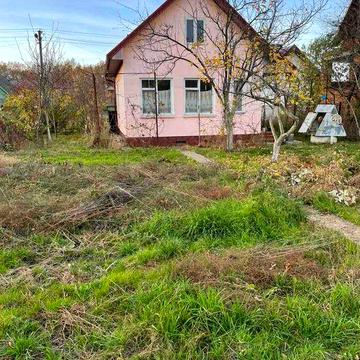 Продається дачний будинок біля Львова