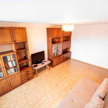 3к квартира 61 м2 в м. Богуслав, хороший ремонт, поруч Льодова арена