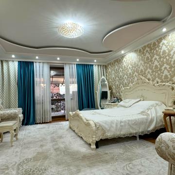 Миколаївська вул., 11