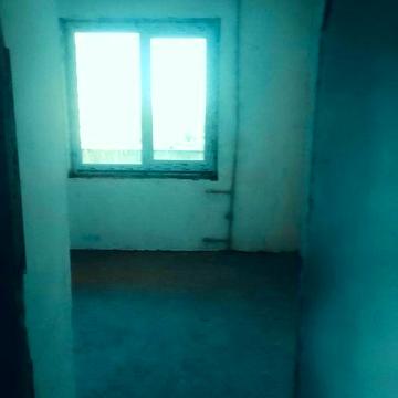 Продам квартиру 3-х кімнатну