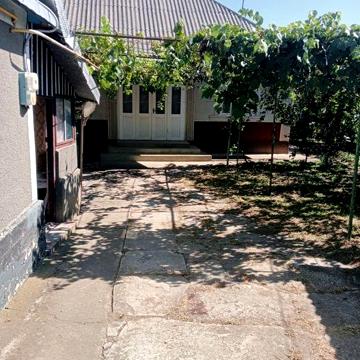 Продам будинок дачу в селі терміново