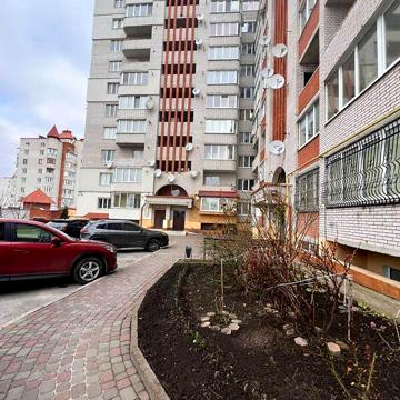 Продаж 2к Квартира Євгена Коновальця вулиця