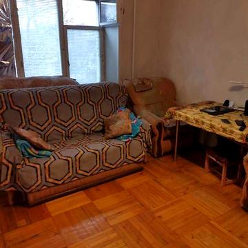 Продам 2-к.квартиру, пр. Соборный, р-н Малого рынка
