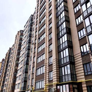 Рівненська вул., 25Р