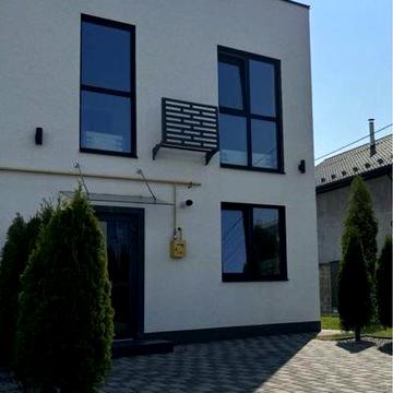 Таунхаус+ зона bbq + паркоместо