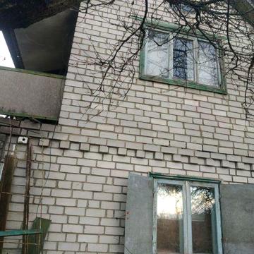 Будинок-дача на мгарському спуску (терміново)