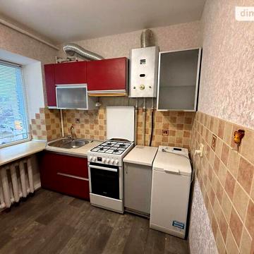 Довгострокова оренда 1к Квартира вул. Замостянська