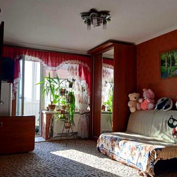 Продається однокімнатна квартира Гайсин частично мебльована