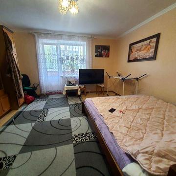 Продам 3к кв вул. Головатого 3(можливо під комерцію)!
