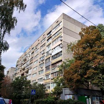 2кім. 65кв.м. вул. Різницька 8. метро Арсенальна.