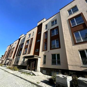 Продається 3 кімнатна новобудова вул. Козацька