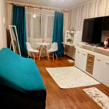 Продаж 2к квартири 46.9 кв. м на вул. Київська 136