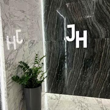 Лесі Українки бульв., 7 В