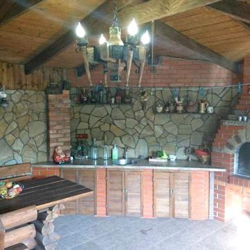 Оренда Осокорки р-н Біла Дача, генератор, солнечние панели ,сауна