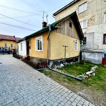 Продаж 1 -но. кмн. квартири особнякового типу у м.Дрогобич!
