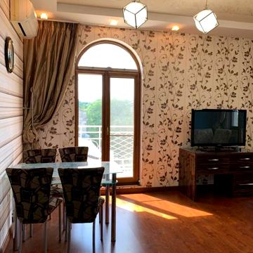 Грецька вул., 5