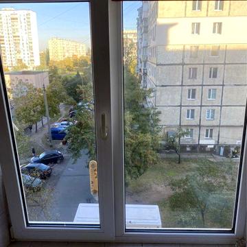 метро Оболонь, здається 2 к квартира ,5 поверх,газ,