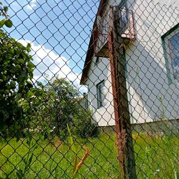 Продам хату в чистому місці