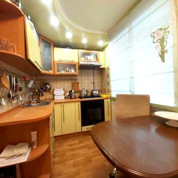Продам 3к квартиру, 68м2, Центр/проспект А. Поля/Титова
