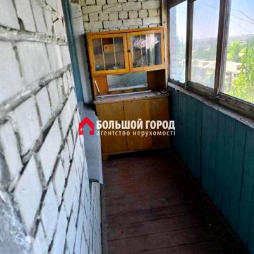 Чарівна вул., 163