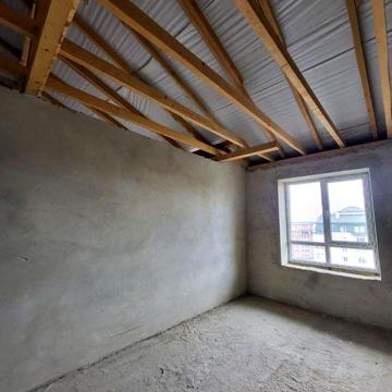ДВох кімнатна квартира, сирець, 10 хв до центру