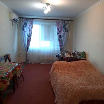 Продаж 3-кімнатної квартири, 1 -й мікрорайон