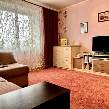 Продаж 2к, центральна частина міста, 6/9, цегла